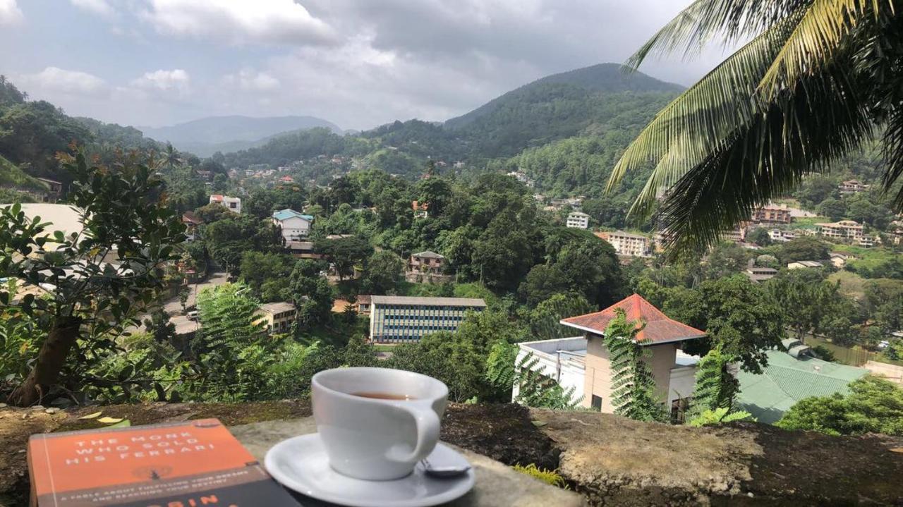 Udawatta Kele Villa Kandy Eksteriør bilde